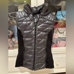 BCBGeneration women’s gray vest size xs